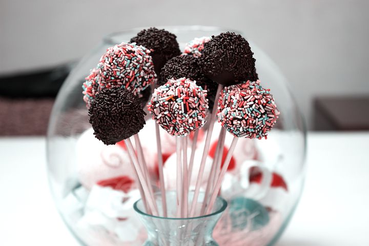 cake-pops-684163__480.jpg