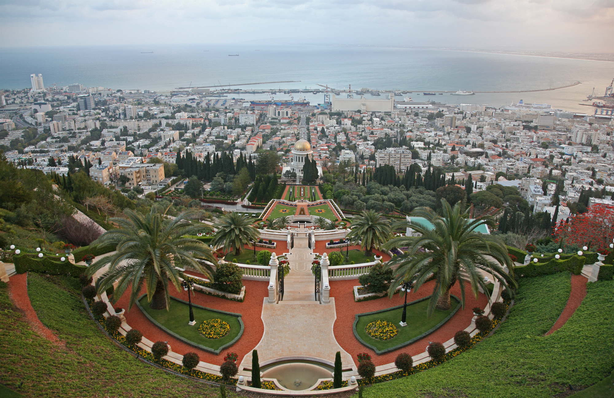 haifa_bahai_shrine.jpg