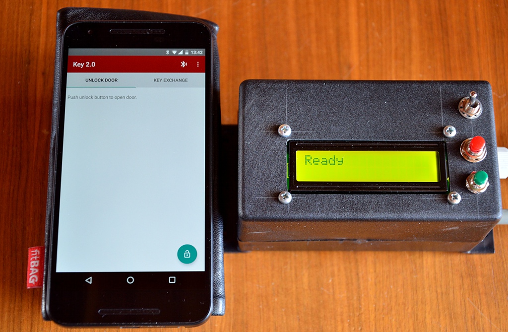 key20_app_and_door_lock_controller.jpg